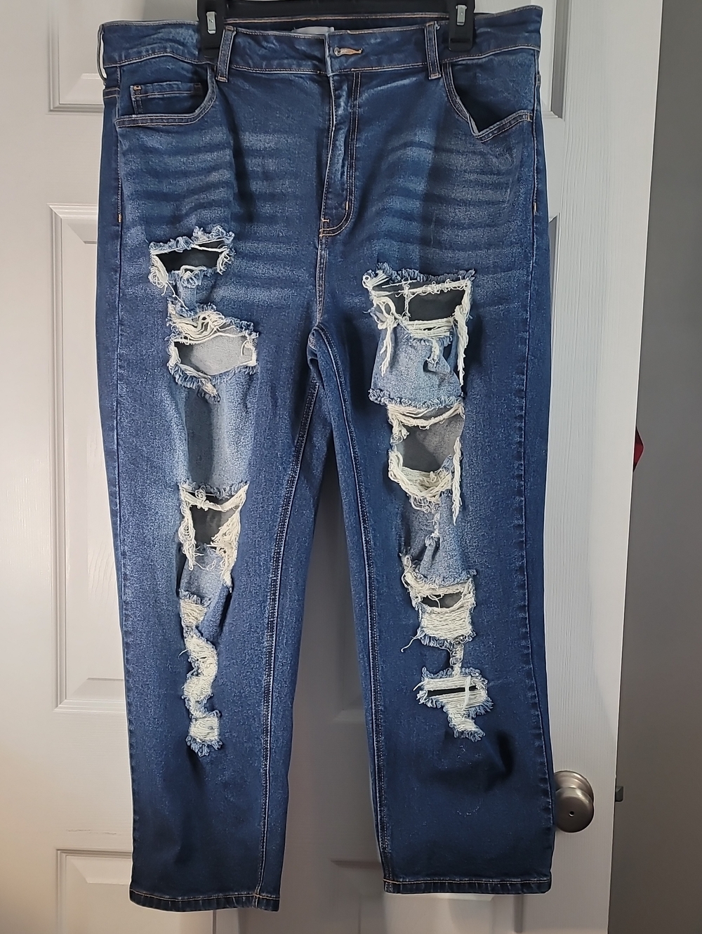 Distressed Straight-Leg Women’s Jeans — Dark Blue